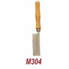 Триол Расческа деревянная ручка М304